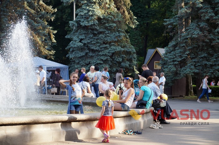 випускний бал у Вінниці фото