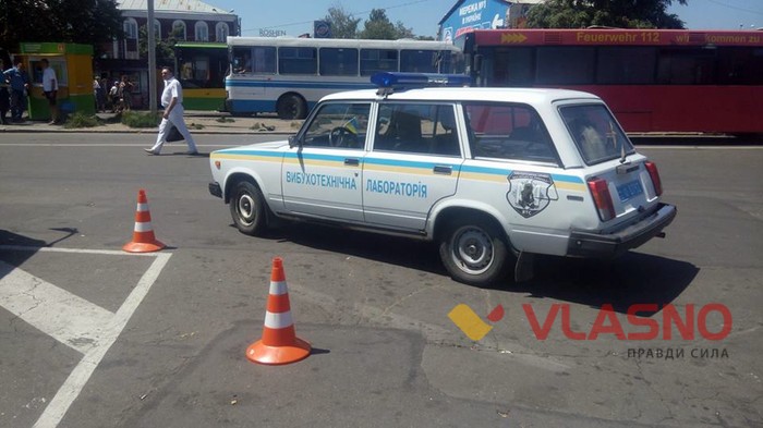 вибухівка у маршрутці у Вінниці фото