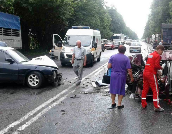 ДТП у селі Писарівка фото