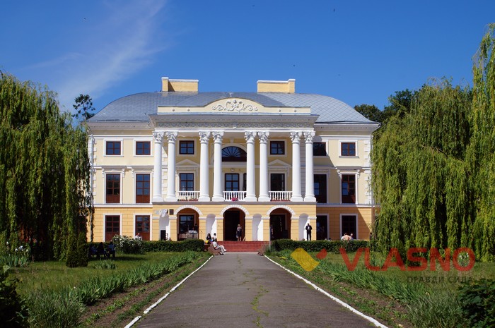 палац у Вороновиці фогто