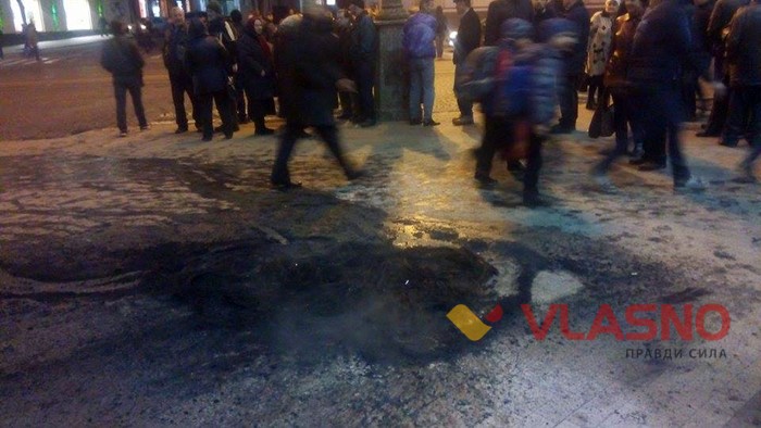 погасили шини під Вінницькою ОДА фото