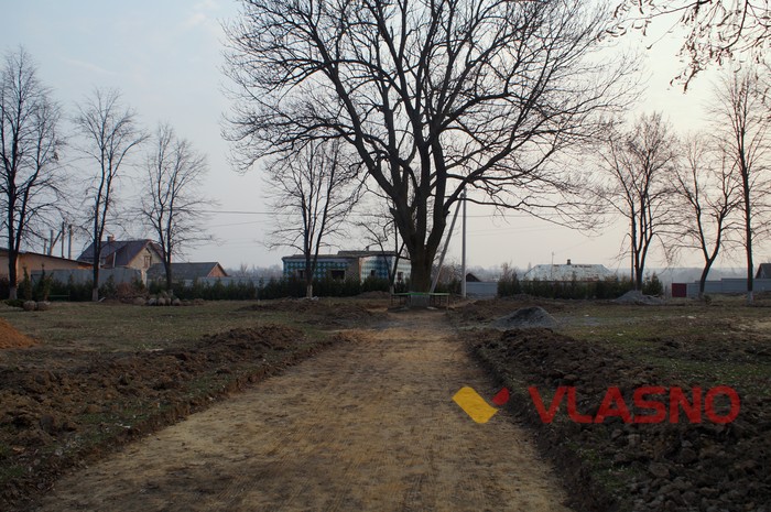 парк у селі Клебань фото