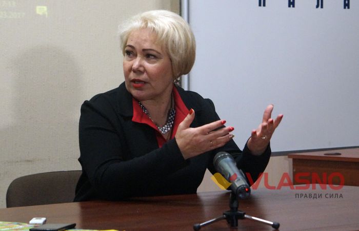 Лариса Пікановська фото