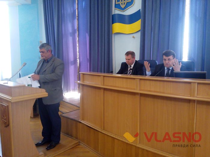 питання звільнення лікарів у Вінницькій облраді фото
