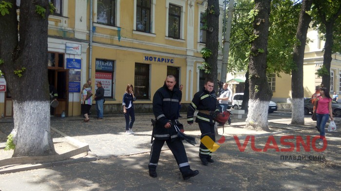 пожежа під офісом Сергієм Татусяком фото