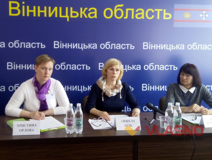 Анжела Кіль фото