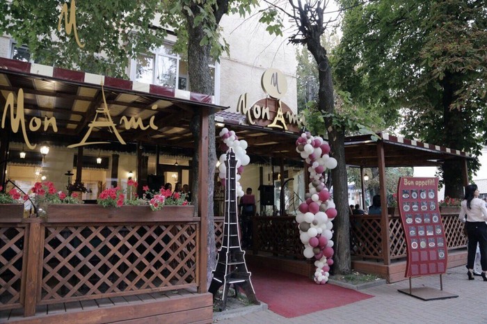 кафе Mon Ami у Вінниці фото