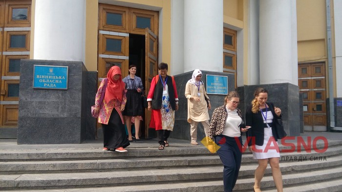 тренінг щодо участі жінок у політиці у Вінниці фото