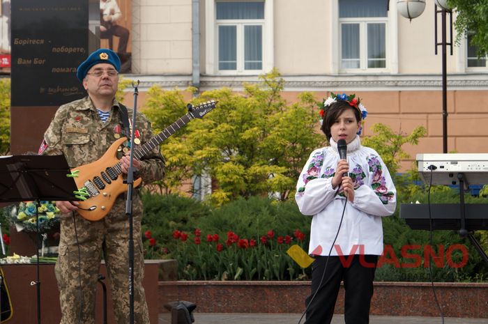 концерт до Дня Перемоги у Вінниці фото
