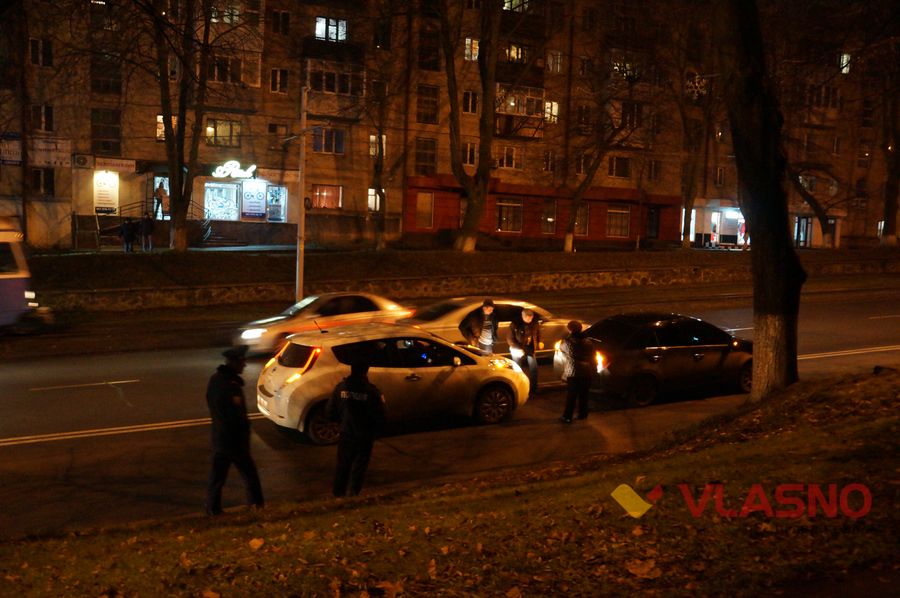 хода до вшанування Голодомору у Вінниці фото