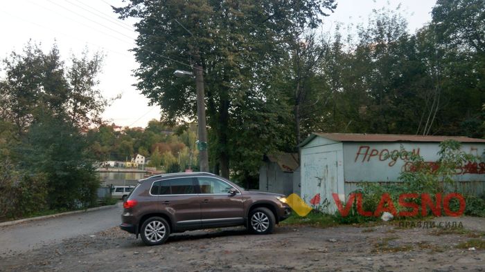 місце для майбутнього паркінгу Дворкіса фото