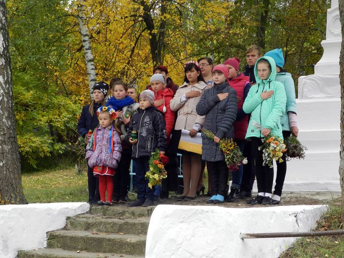 відкриття пам'ятника атовцю на Вінниччині фото