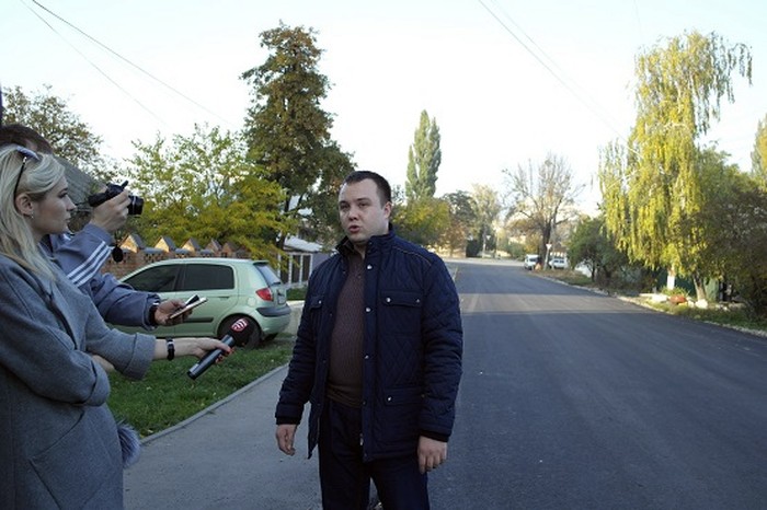 ремонт на вулиці Учительській у Вінниці фото