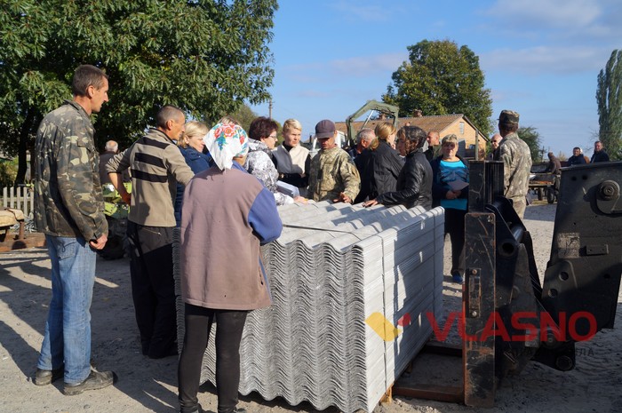 після вибухів на військовому складі відновлюють Медвідку фото