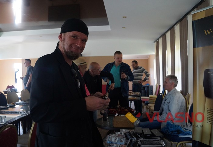 чемпіонат з куріння люльки у Вінниці фото