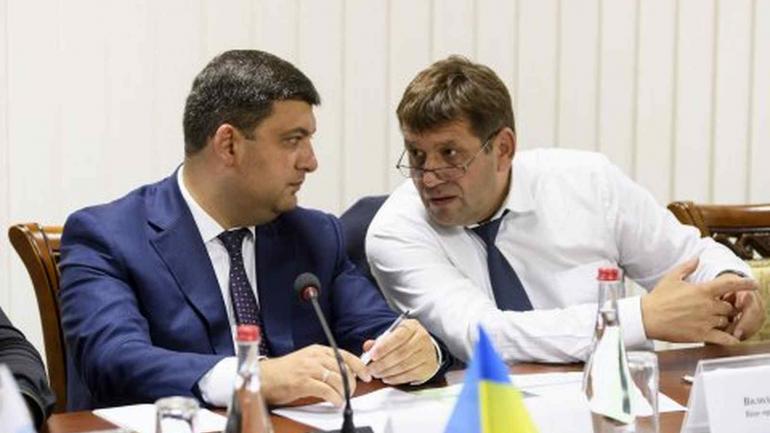 Скандальна компанія, пов'язана з сином Кістіона, під тендер змінила назву