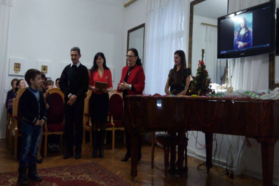 Юних художників нагородили за малюнки про Різдво та війну