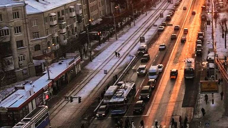 У понеділок поновлять рух транспорту по вулиці Замостянській у Вінниці
