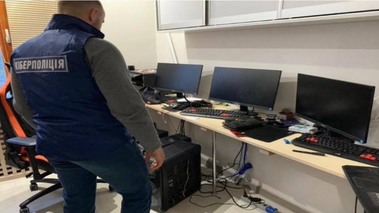 У Хмельницькому за допомогою вірусу викрадали секретну інформацію