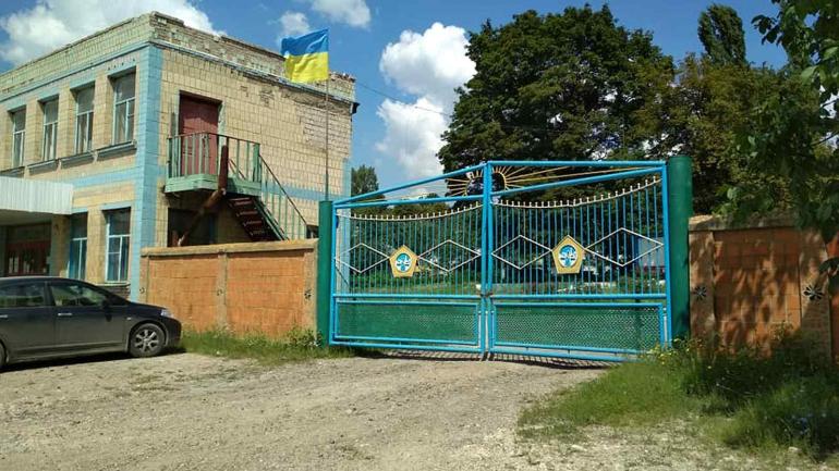 &laquo;57 відсотків акцій цукрового заводу на руках у людей&raquo;: кирнасівчани переконували голову Вінницької ОДА, що вони є власниками підприємства