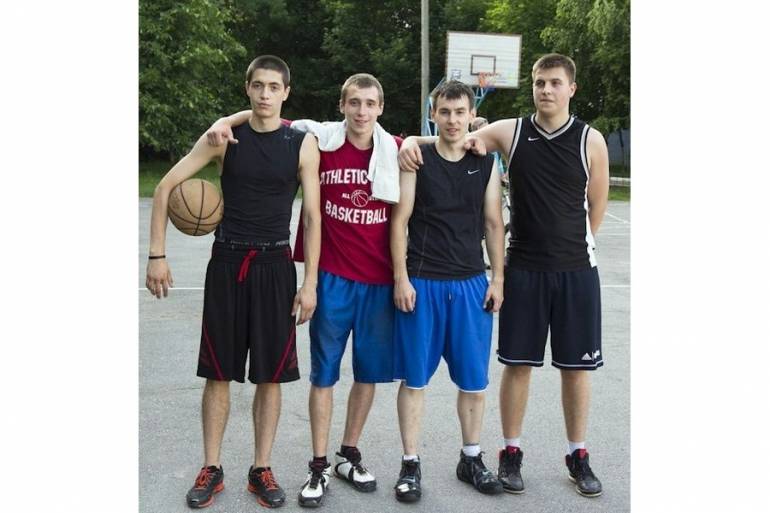 вуличний баскетбол фото
