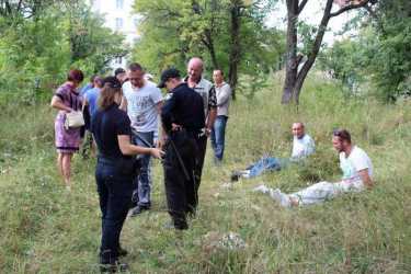 затримання поліцейського біля лікарні Ющенка у Вінниці фото