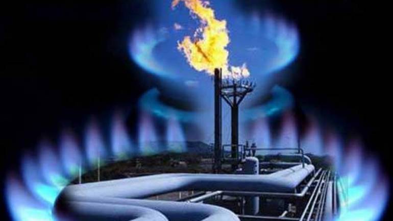 Холодно не буде: газ купили у Польщі, а українці готові економити