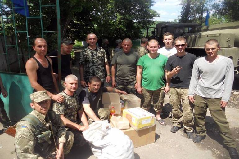 Волонтери-вінничани потребують авто для доставки гуманітарки на схід