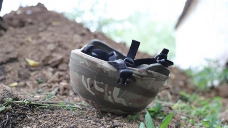 На Донбасі важко поранено українського бійця