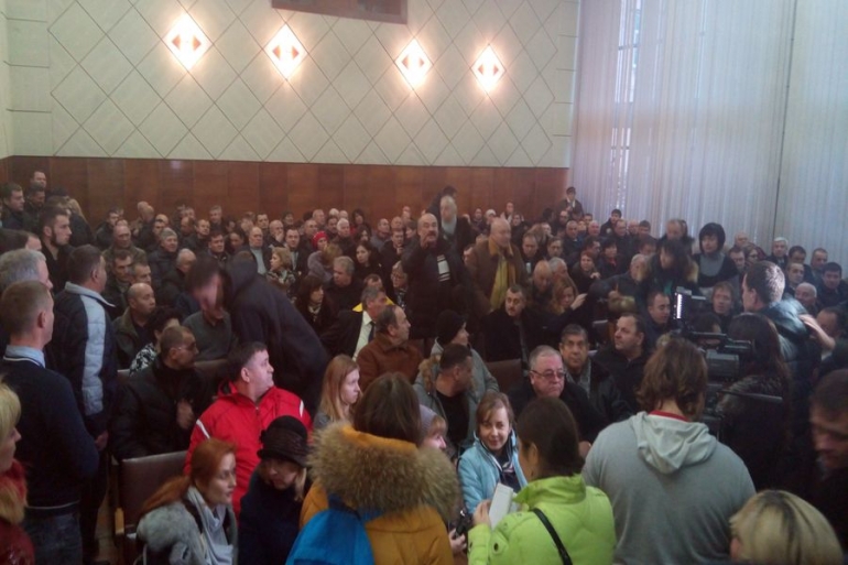 Губернатор не з'явився на прес-конференцію