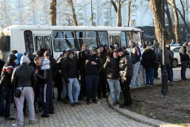 тітушки фото