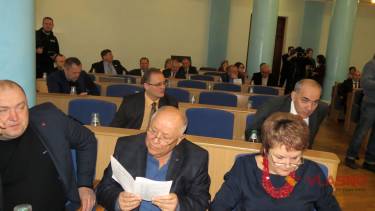 Пішли на обід та не повернулися - депутати Вінницької облради провалили сесію