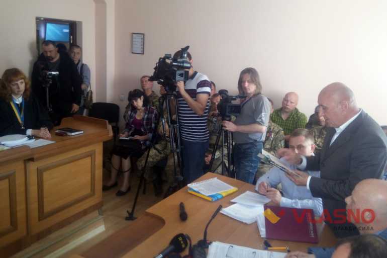 суд у справі генерала Хижого фото