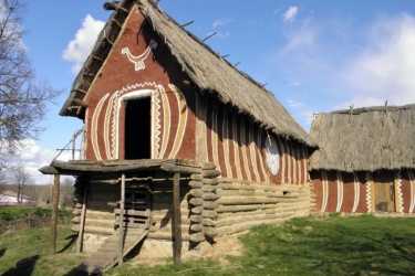 музей трипільської культури у селі Легедзине фото