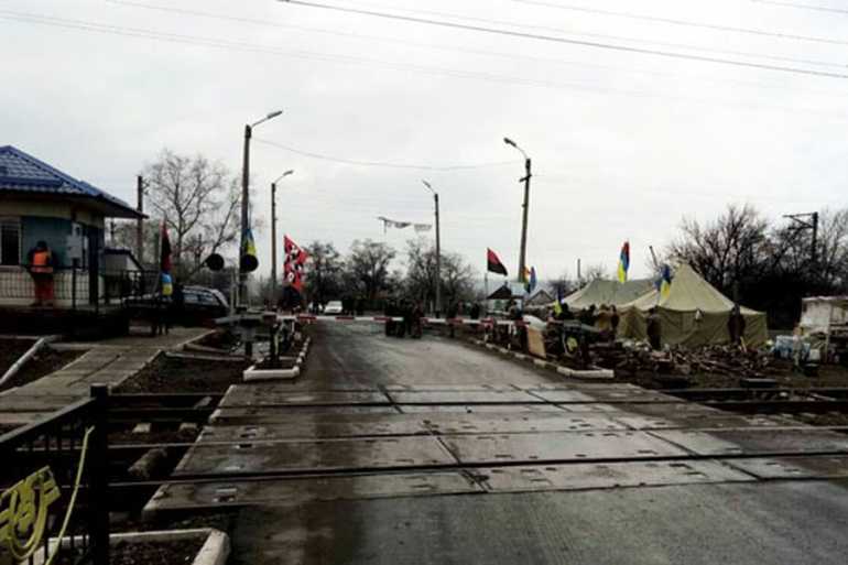 атака блокувальників фото