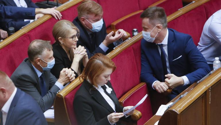 &laquo;Батьківщина&raquo; Тимошенко наздоганяє &laquo;слуг народу&raquo; Зеленського, бо реально дбає про людей, &ndash; експерт