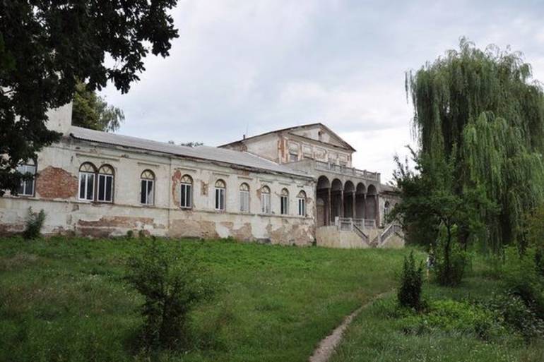 Дашівський замок фото
