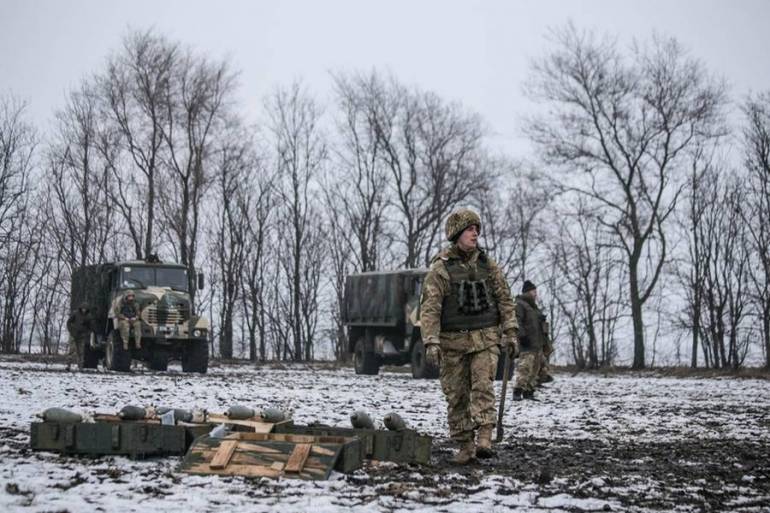 У зоні АТО минулої доби загинули троє українських військових, ще п'ятьох поранено