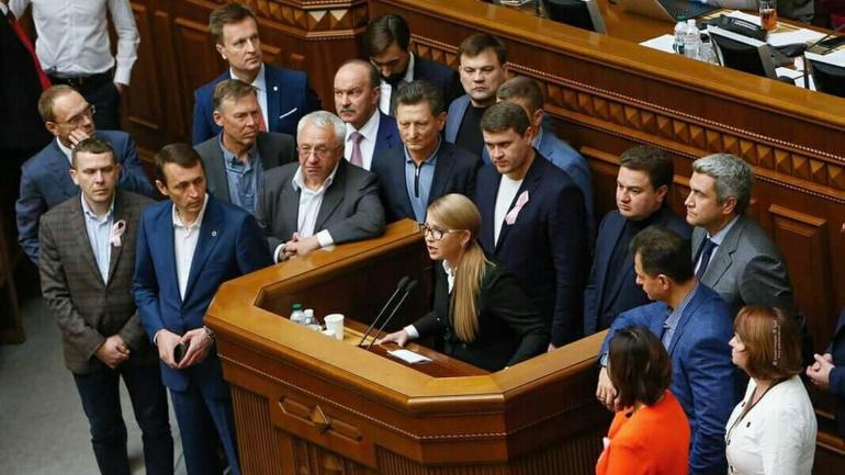 &ldquo;Батьківщина&rdquo; нарощує рейтинг та впевнено &ldquo;тримається&rdquo; серед найпопулярніших партій