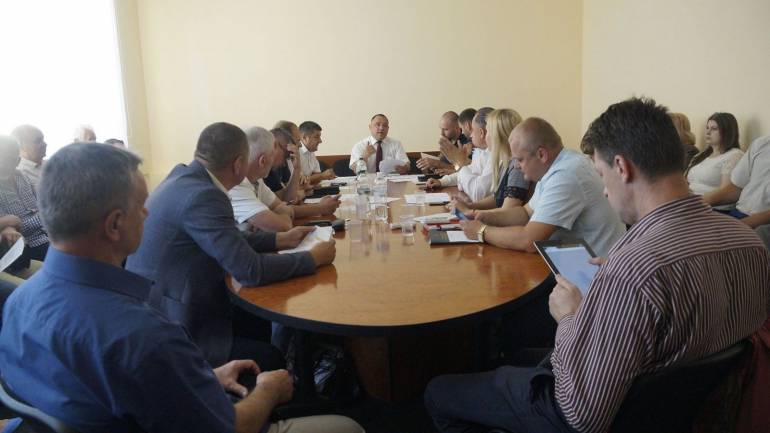 &laquo;Припиніть знущання над українцями&raquo; &ndash; вінницькі депутати вимагають зменшення ціни на газ