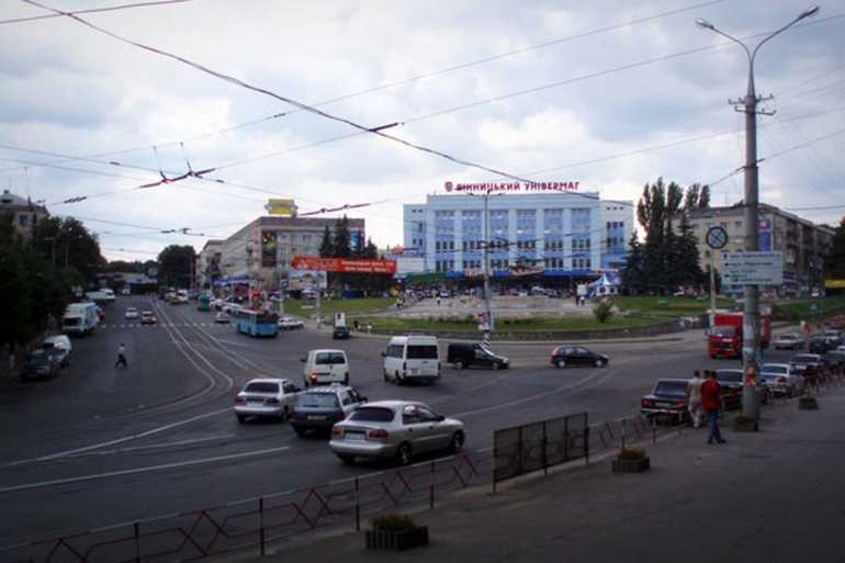 площа гагаріна у Вінниці фото