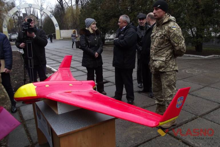 презентація безпілотника розробленого студентами та викладачами Вінницького політеху фото