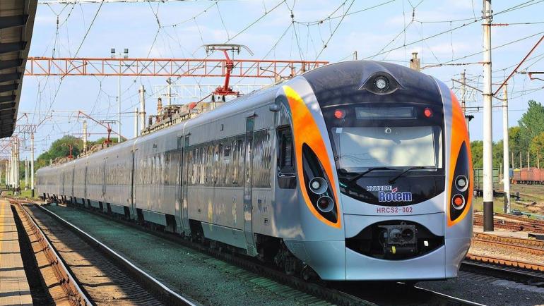 Подорожувати залізницею в Україні стане дорожче