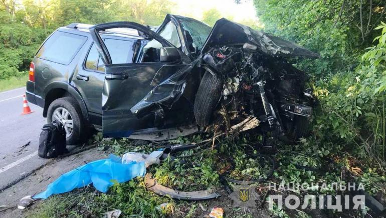 Їхали до кордону з Польщею: в автопригоді на Вінниччині травмувались шестеро людей