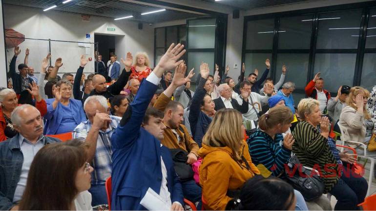 Нова дорога, каналізація та житло для переселенців - у Вінниці пройшли громадські слухання