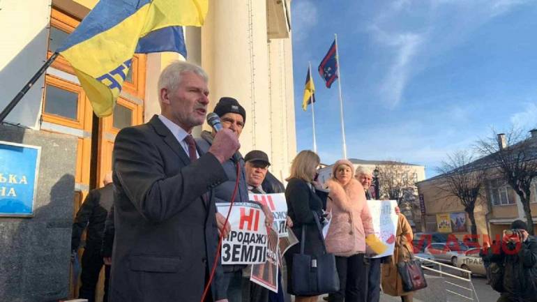 &laquo;Це катастрофа для України&raquo;: фермери Вінниччини готуються &laquo;опротестовувати&raquo; існуючий законопроект про ринок землі