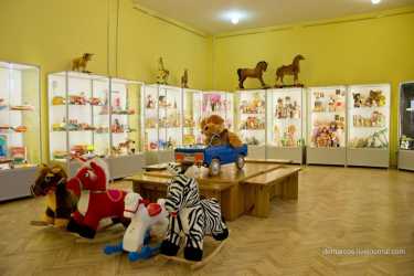 музей ляльок у Києві фото