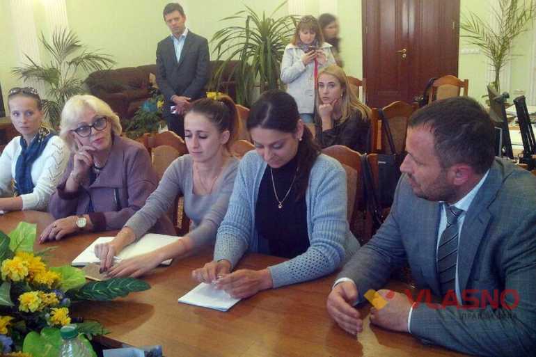 ліквідація наслідків вибуху у Калинівці фото