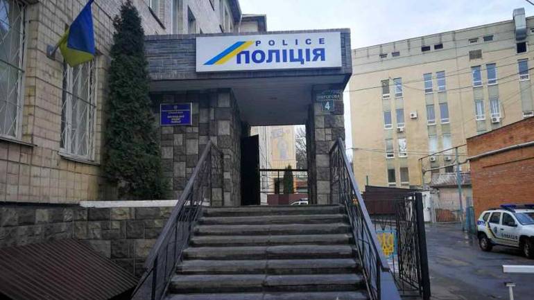 У Вінниці затримали чоловіка, який &laquo;мінував&raquo; відділ поліції