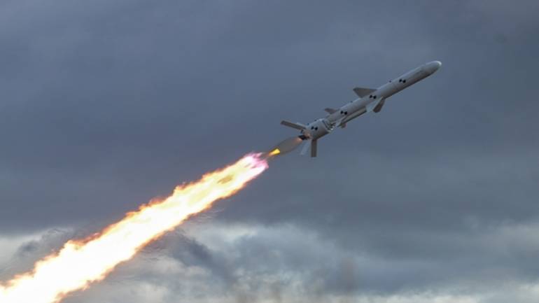 Турчинов анонсував випробування українських крилатих ракет